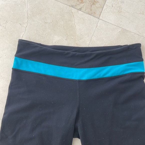 LULULEMON BLACK/TURQ FLARED PANTS - Picture 2 of 5